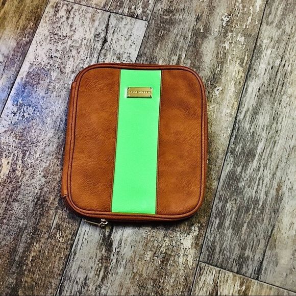 💎 Steve Madden Tablet Case 💎 - Picture 1 of 4